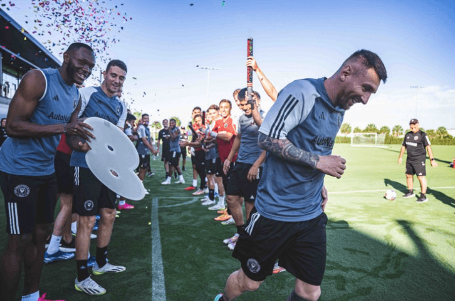 Inter Miami players welcome Messi